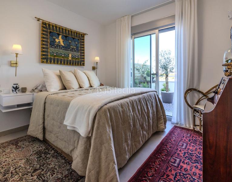 Foto 043e3bdb-8d4c-4b97-9bf7-95b7620511c8. Appartamento con camino parcheggio piscina in Cancelada Estepona