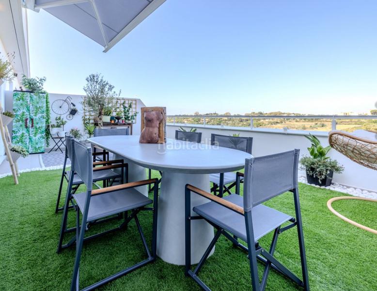 Foto 4b263d54-7af2-4973-aef8-0483ee6cae1c. Appartamento con camino parcheggio piscina in Cancelada Estepona