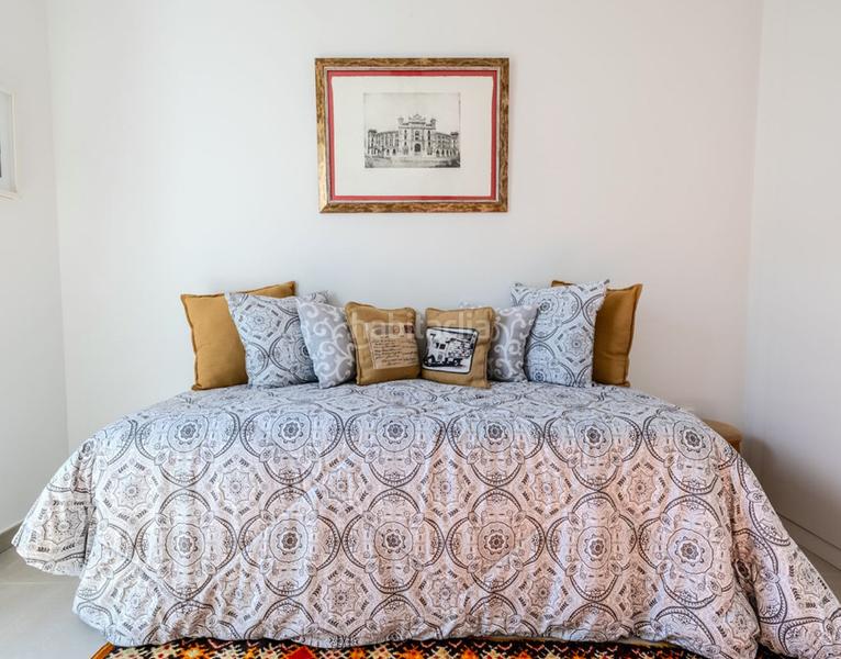 Foto 864f6060-91ed-4415-b43b-caa76fa38488. Appartamento con camino parcheggio piscina in Cancelada Estepona