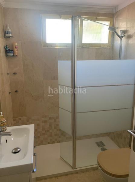 Foto f0811ba1-f812-46bc-9aef-2597f656f50e. Etagenwohnung mit kamin in Playa Bajadilla - Puertos Marbella