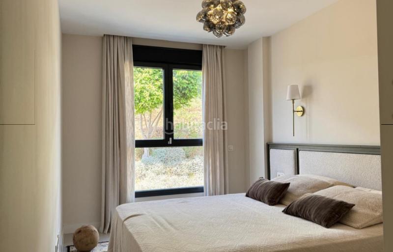 Foto 9a5b0b86-43e6-4a48-b115-10f6f170afc7. Flat with fireplace parking pool in Huerta Nueva Estepona