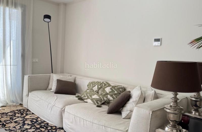 Foto fc32af75-1739-4816-a1c7-d661e3ebaec5. Flat with fireplace parking pool in Huerta Nueva Estepona