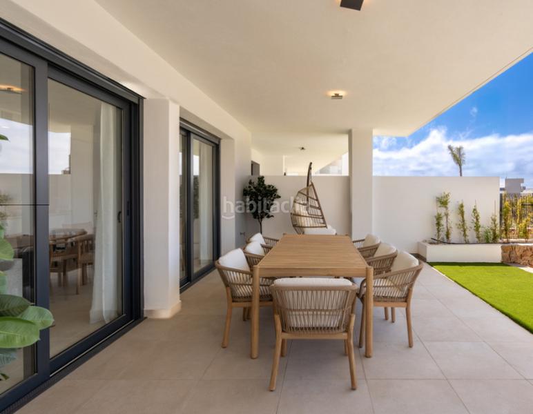 Foto 98e4b552-1de7-4f61-b470-36482279e47d. Flat with fireplace parking pool in La Capellanía - El Higuerón Benalmádena