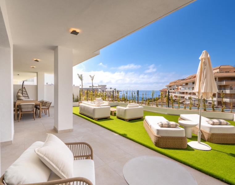 Foto ea074bea-1ad0-4c30-b584-4061b3796456. Flat with fireplace parking pool in La Capellanía - El Higuerón Benalmádena