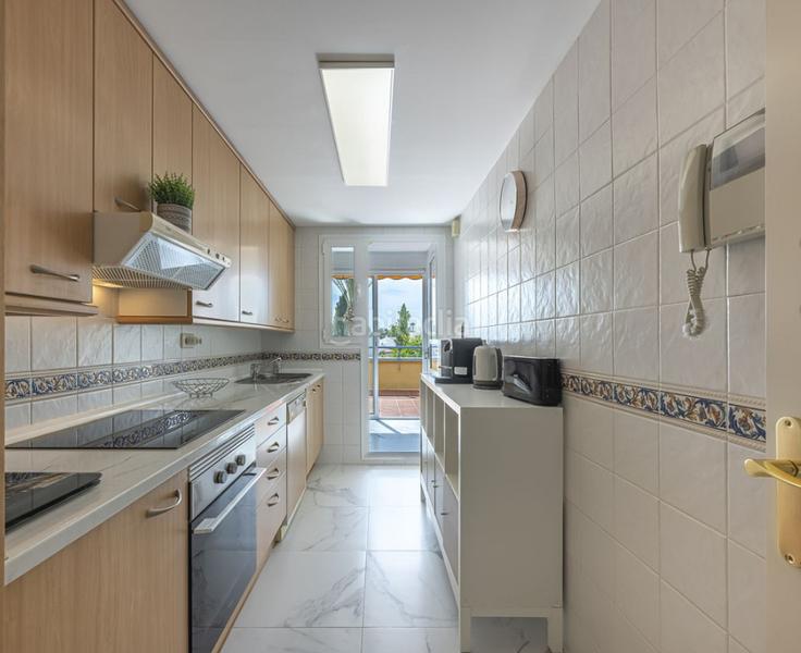 Foto a04b07e4-9c5c-4a0f-9f4b-0ef12e1096ab. Piso bahia en bahía de Marbella Marbella