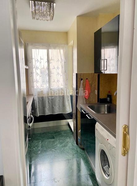 Foto 3c7f5614-30cc-476b-9ff7-c8fd91fd8372. Appartement avec cheminée parking piscine dans puerto de Estepona Estepona