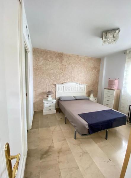 Foto 85059905-173f-4e3c-8fc7-c8b3c3b6c255. Appartement avec cheminée parking piscine dans puerto de Estepona Estepona