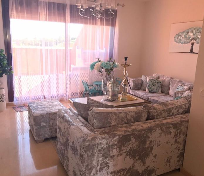 Foto 9a74cdd3-1615-4d6f-87ed-ba3b65ec236b. Flat with fireplace parking pool in La Duquesa Manilva