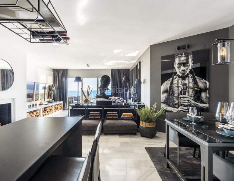 Foto 3ddf4c84-5377-4b06-972b-fd56d2e22747. Piso luxury beachfront apartment in Puerto Banús en Marbella