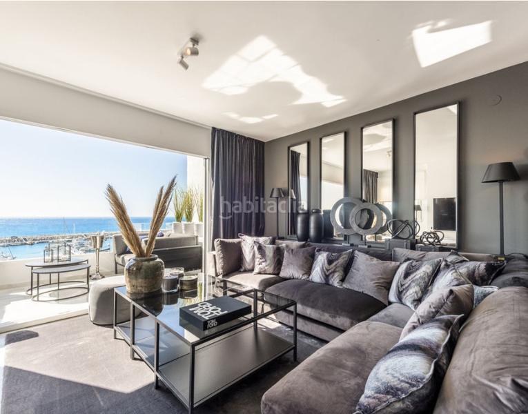 Foto 7be50fae-c5e0-44db-ab45-42b22254250c. Piso luxury beachfront apartment in Puerto Banús en Marbella