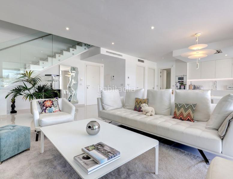 Foto 01ac359f-7f22-41dc-9ae8-1fb946e2796a. Appartamento con camino parcheggio piscina in Nueva Atalaya Estepona