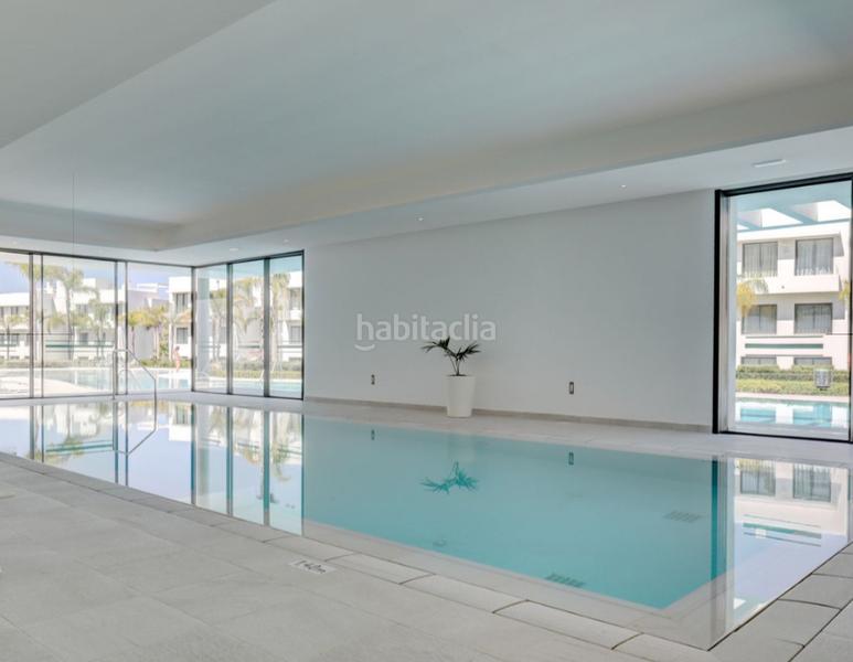 Foto 17a37ce4-f398-4300-8ade-30de3bfdbecb. Appartamento con camino parcheggio piscina in Nueva Atalaya Estepona