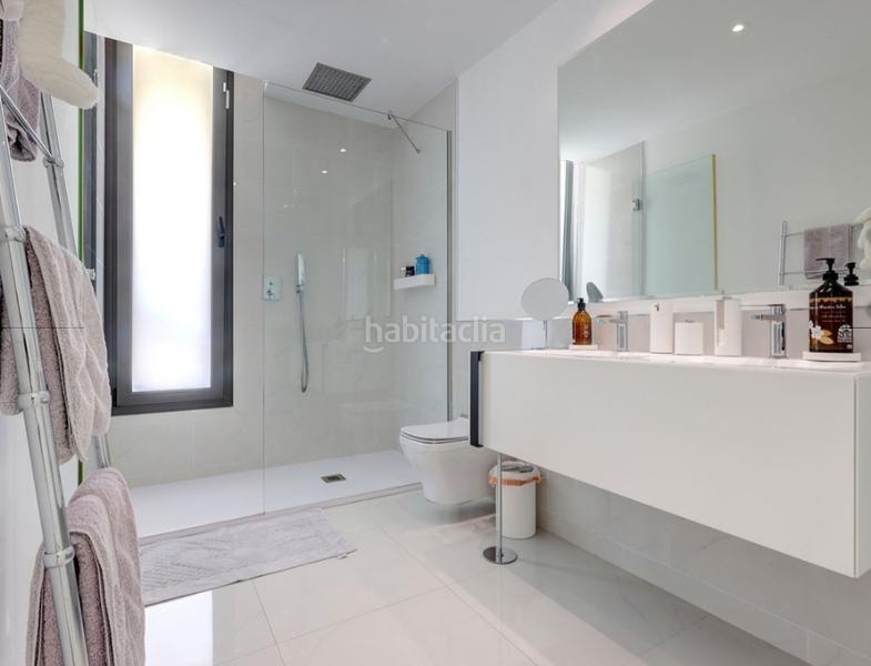 Foto 49b27662-7ca9-4057-9794-3185a848f740. Appartamento con camino parcheggio piscina in Nueva Atalaya Estepona