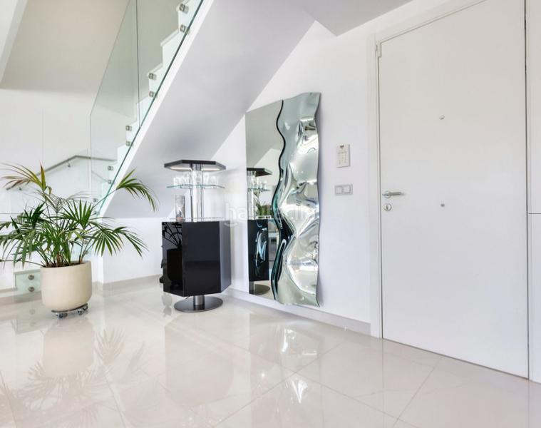 Foto 5e0a25b1-4b04-4ccb-b76e-f989c24bc848. Appartamento con camino parcheggio piscina in Nueva Atalaya Estepona