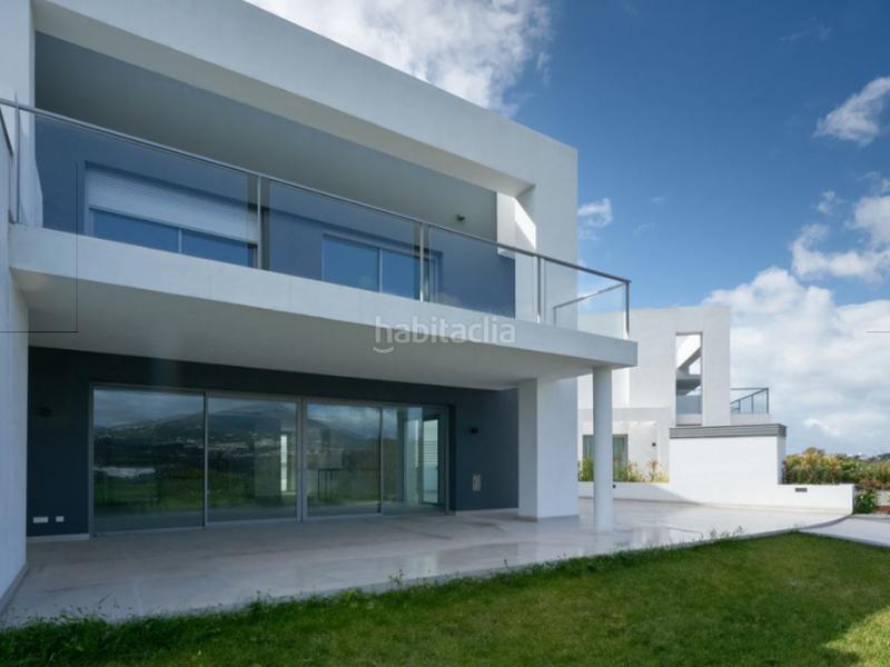 Foto bbee4b72-bd00-4171-b6c2-79110d9e08a4. Appartement avec cheminée parking piscine dans San Pedro de Alcántara Pueblo Marbella