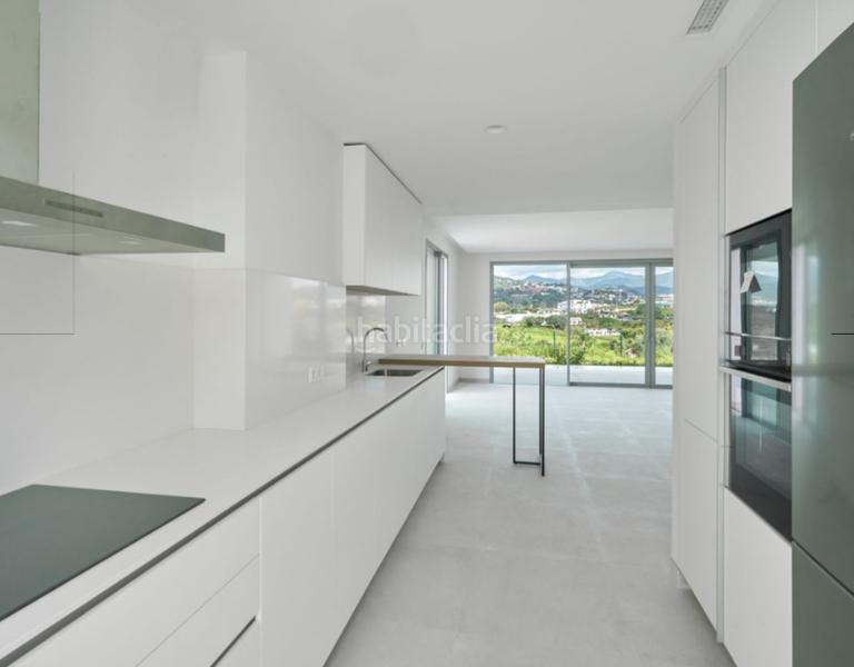 Foto ca198bcb-da62-487e-8f11-6e4ae237282e. Appartement avec cheminée parking piscine dans San Pedro de Alcántara Pueblo Marbella