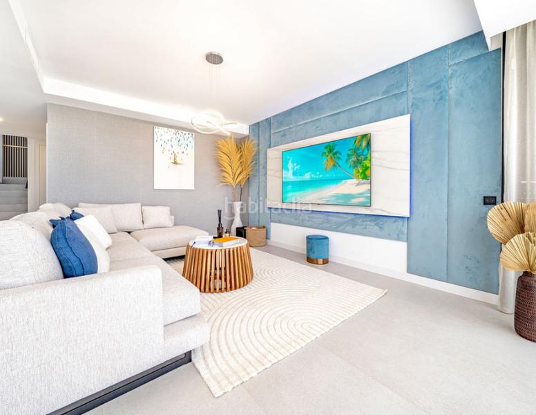 Foto 09b51c46-97cc-482d-ac0e-22c7ee450863. Piso stunning duplex penthouse in altos de los monteros, en Marbella