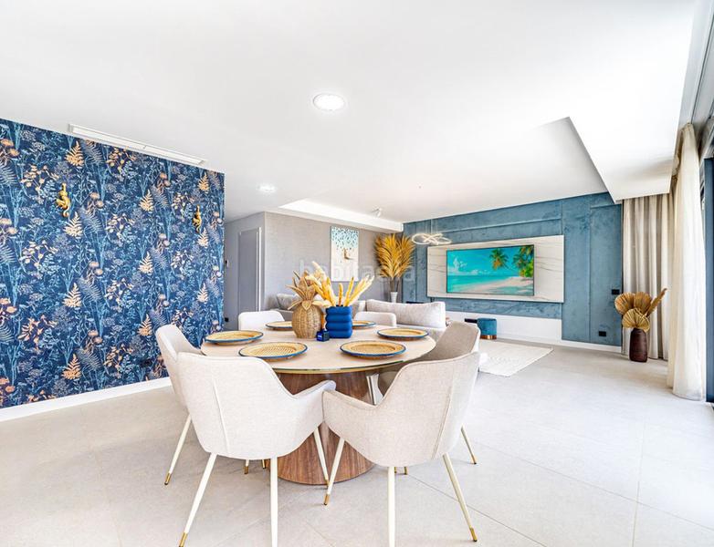 Foto 8b8107f9-bcb1-4bf4-adcf-e24e35486b8f. Piso stunning duplex penthouse in altos de los monteros, en Marbella