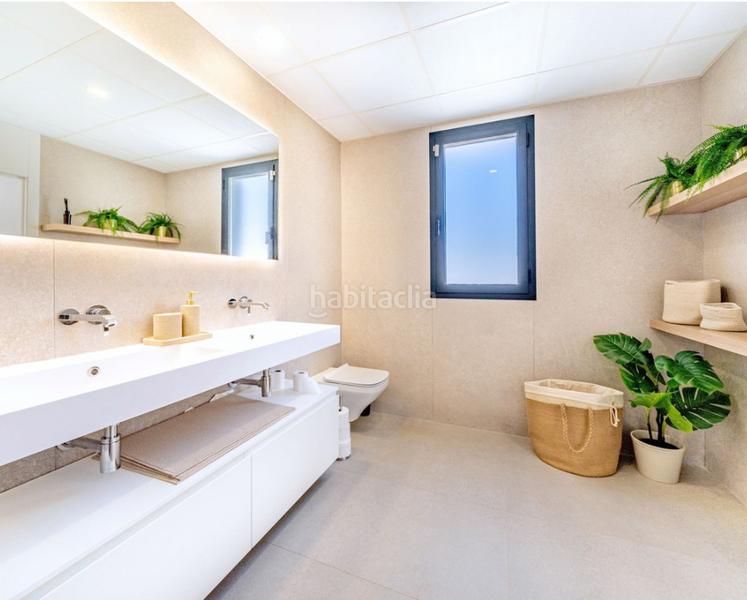 Foto f93a2cae-d5ed-42c6-b016-b52c927236c4. Piso stunning duplex penthouse in altos de los monteros, en Marbella