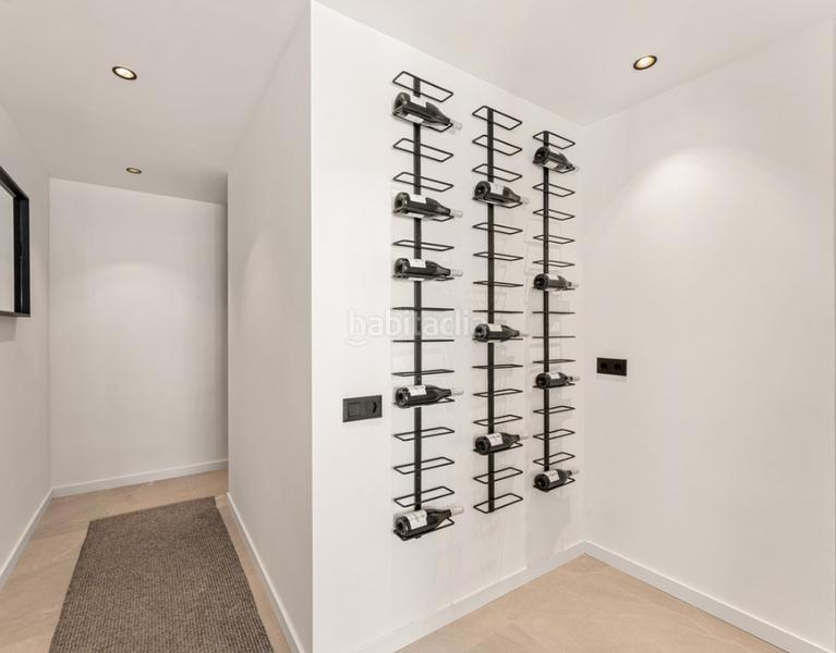 Foto 286e7a22-20ea-4929-acaa-8d93ffeb782c. Pis amb xemeneia aparcament piscina a La Quinta Benahavís