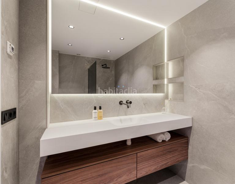 Foto 5c55dedb-3b35-4a75-a9b1-5ae3473c906d. Pis amb xemeneia aparcament piscina a La Quinta Benahavís