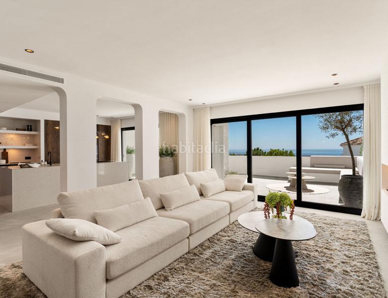 Foto bd9c0247-4ebd-4f14-b27c-55793d065ff1. Pis amb xemeneia aparcament piscina a La Quinta Benahavís