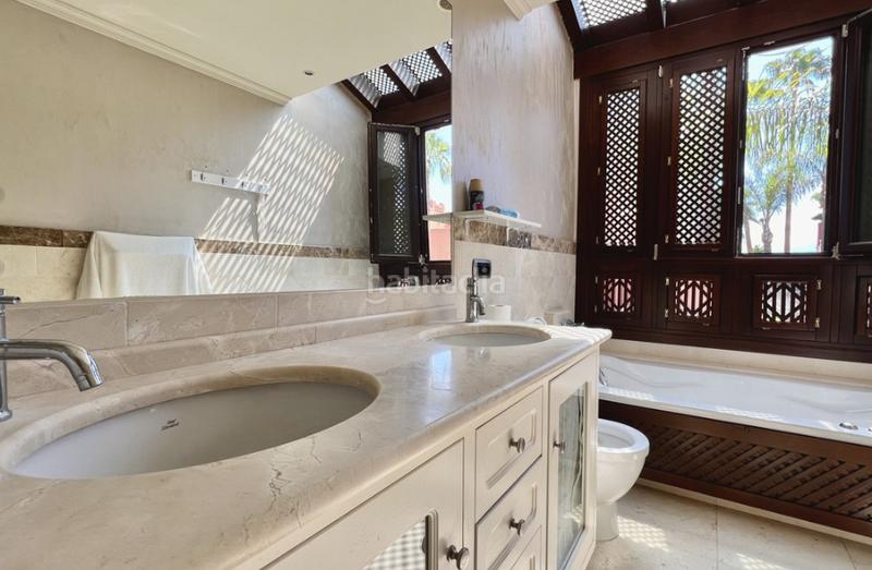 Foto f740444c-9cff-4efb-8352-e92fba1797d6. Appartement avec cheminée parking piscine dans Huerta Belón - Calvario Marbella