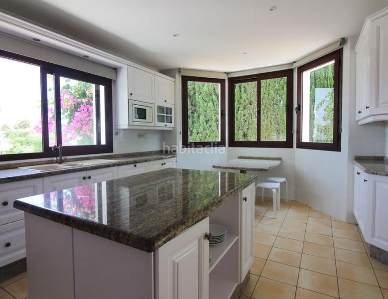 Foto 3d9a1aad-ae99-4e97-9b80-7c7662abb094. Flat with fireplace parking pool in Paraiso - Barronal Estepona