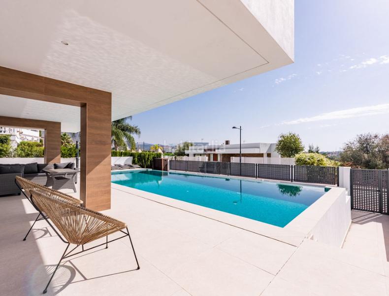 Foto e805d987-5c1f-4923-a7eb-f31f7a503edb. Appartamento con camino parcheggio piscina in Valle Romano Golf Estepona