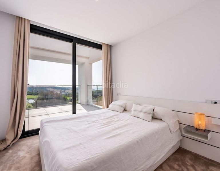 Foto ee56d783-fab5-4f62-a018-d65bffb95bea. Appartamento con camino parcheggio piscina in Valle Romano Golf Estepona