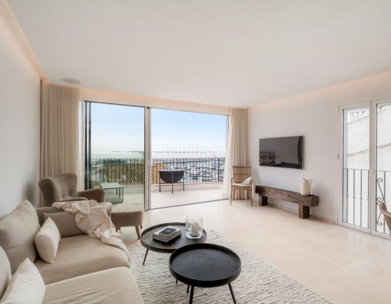 Foto 07713587-e768-4308-81cb-bc9cf3b775c9. Appartement avec cheminée dans Puerto Banús Marbella