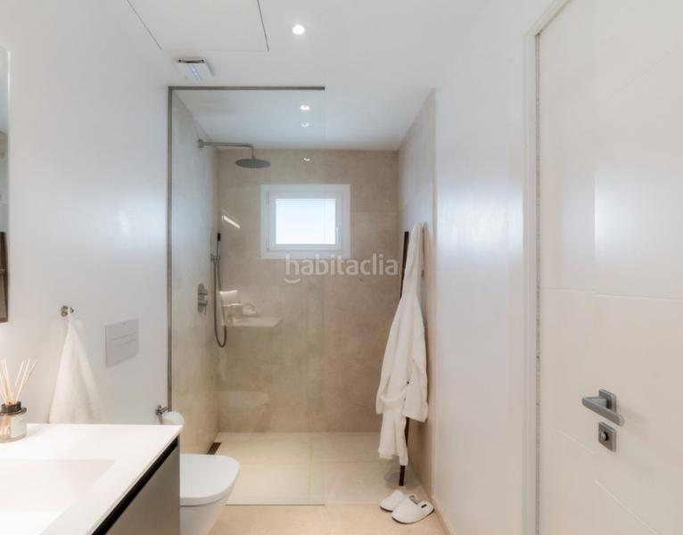 Foto 1fd8ea48-7a45-4722-8475-ab780481bb7d. Appartement avec cheminée dans Puerto Banús Marbella