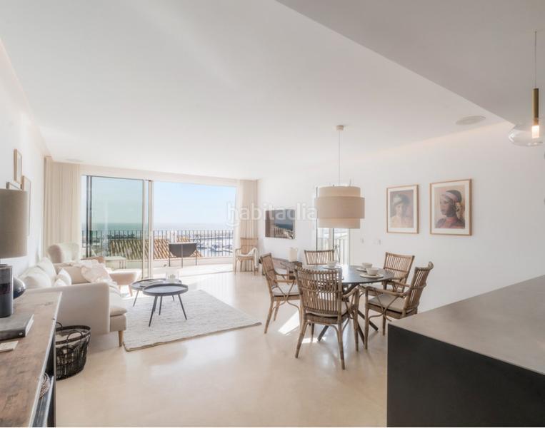 Foto 46f808f4-d1d4-40a6-9604-d65312a342e2. Appartement avec cheminée dans Puerto Banús Marbella