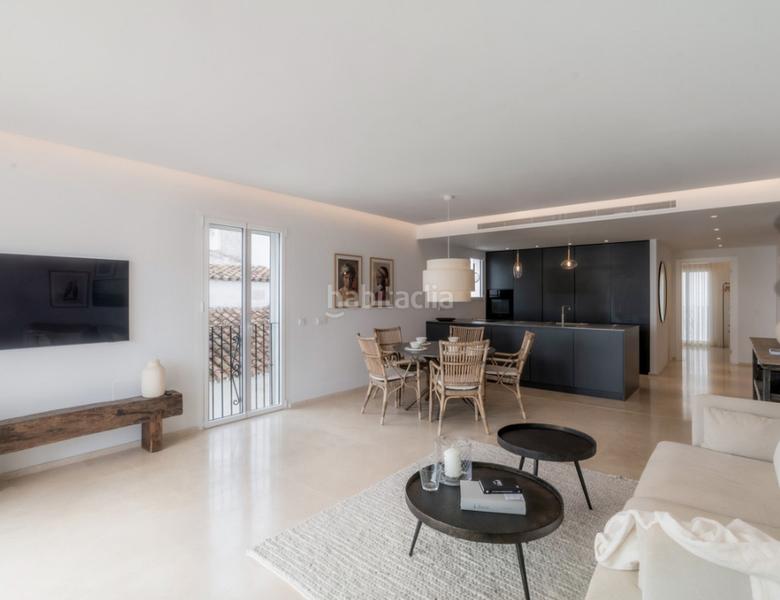 Foto ddd8ea32-f8db-4238-9402-9a599f792d65. Appartement avec cheminée dans Puerto Banús Marbella