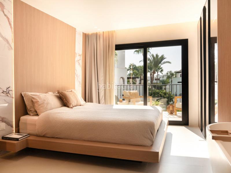 Foto 0b4da1f5-8c9a-4e43-9840-267883dcf900. Etagenwohnung mit kamin parking pool in Puerto Banús Marbella