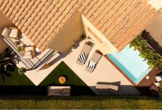 Pis a Puerto Banús. Townhouse located in the prestigious azalea beach