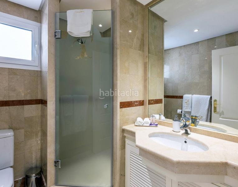 Foto a67d0cd4-ae2d-46d0-a896-4f6bed820b60. Etagenwohnung mit kamin parking pool in Puerto Banús Marbella