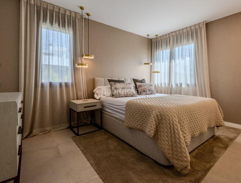 Foto 52520e1e-79df-49f4-a764-3a3cb1d10bd9. Piso villa in puerto banus en Puerto Banús Marbella