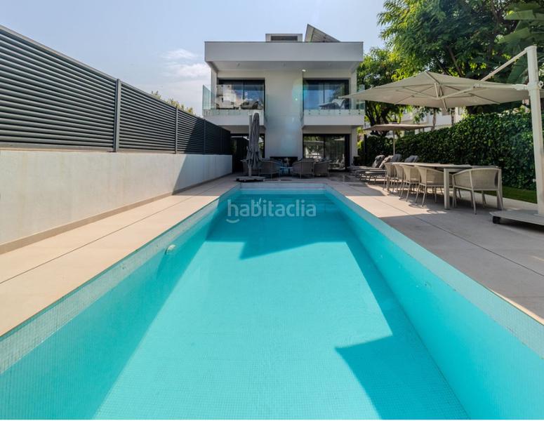 Foto 9d600bd1-38ce-4672-bcb4-31eeb4f5ed90. Piso villa in puerto banus en Puerto Banús Marbella