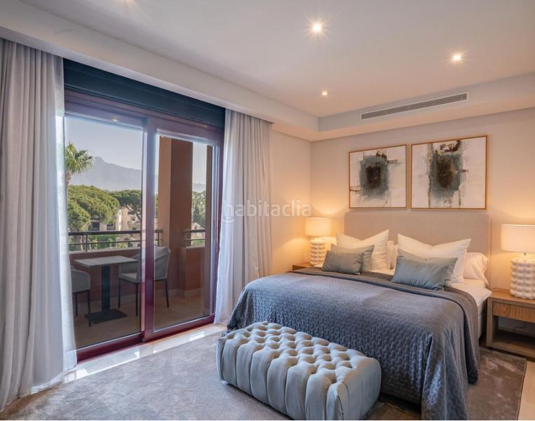 Foto d4a7055a-de30-41b2-ae96-fe4caa46b78b. Appartamento con camino parcheggio piscina in Puerto Banús Marbella
