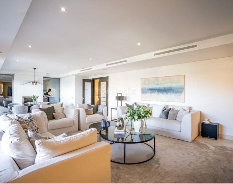 Foto ff9ce00f-378e-4719-bc18-72a33b42cffa. Appartamento con camino parcheggio piscina in Puerto Banús Marbella