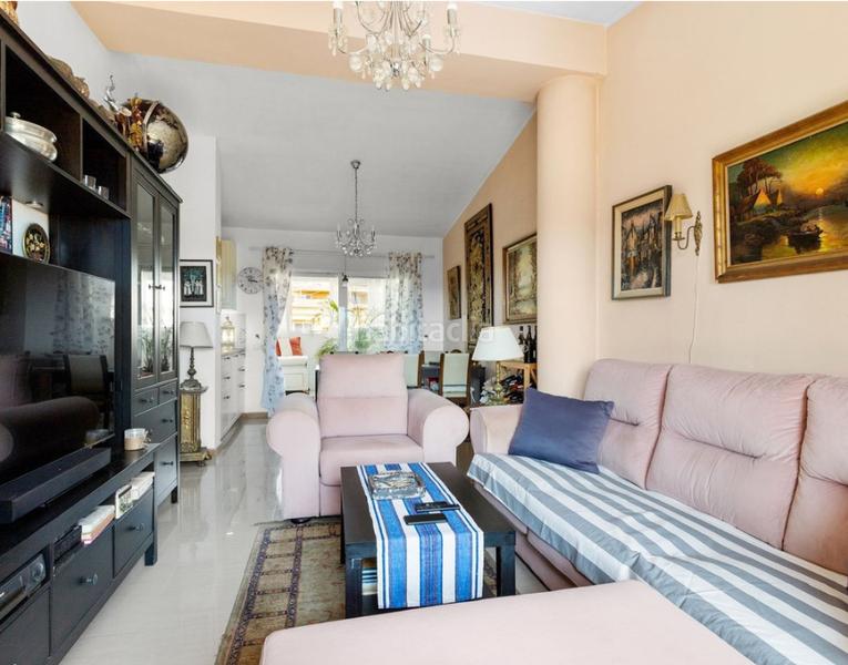 Foto e63017e4-ff3c-453f-8fbd-afeac7ab39f2. Pis amb piscina a Los Pacos Fuengirola