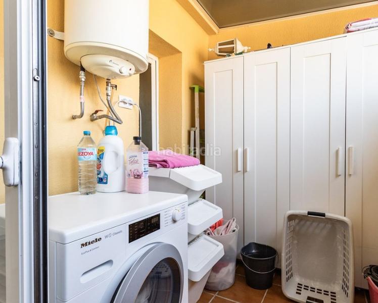 Foto f35456d9-a036-48b7-8b27-edd6ed991e8e. Pis amb piscina a Los Pacos Fuengirola