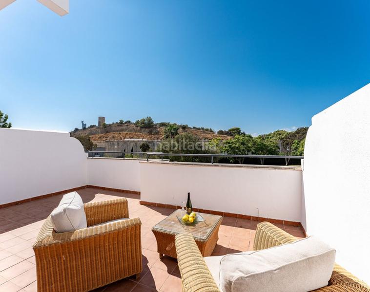 Foto 06b2f85a-5b96-4bc1-ab80-5c61861988e7. Appartamento con camino piscina in Torreblanca del Sol Fuengirola