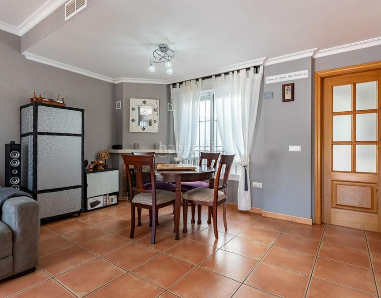 Foto 3731c012-7660-49e6-bff1-96c59d6a91d0. Appartamento con camino piscina in Torreblanca del Sol Fuengirola