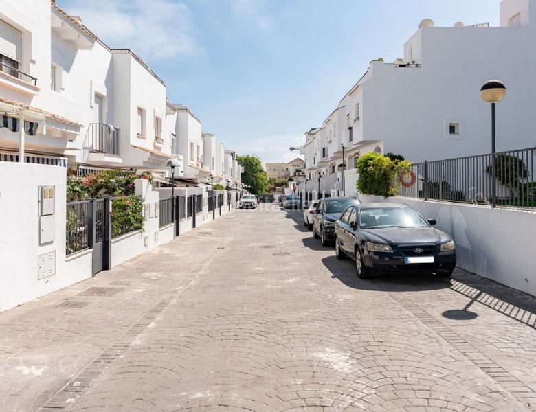 Foto e9bae4e4-7397-4068-bc7a-cb85076287d7. Appartamento con camino piscina in Torreblanca del Sol Fuengirola