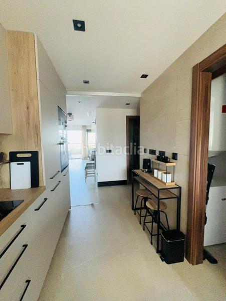 Foto 372ef9a2-0a6b-423b-aeb9-28d2e868b877. Appartamento con camino parcheggio piscina in Los Naranjos Marbella