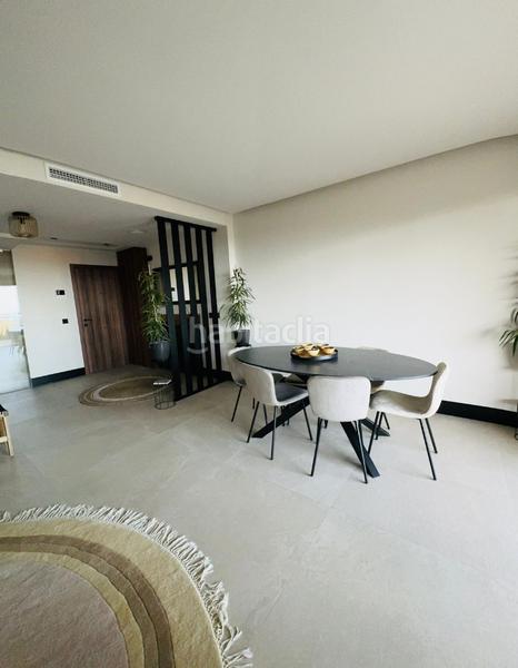 Foto b7256911-2946-457d-b8c0-4dba4522cf91. Appartamento con camino parcheggio piscina in Los Naranjos Marbella