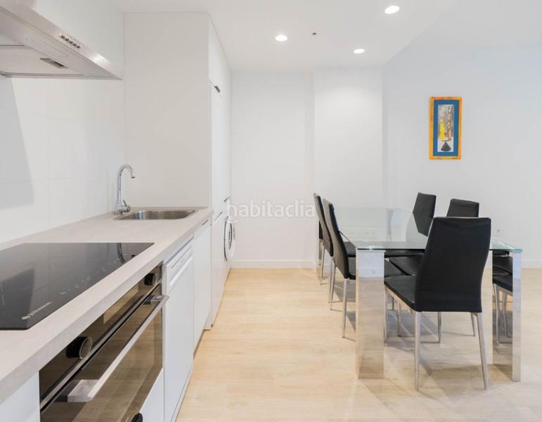 Foto 4e2ca216-4fc8-41da-88a8-cf5865bbe863. Pis amb xemeneia a Playa de los Boliches Fuengirola