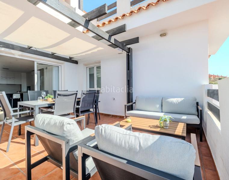 Foto 1f5d9b9f-1f46-4c47-9cc5-fa3e49459073. Flat with fireplace parking pool in Alcorrín Manilva